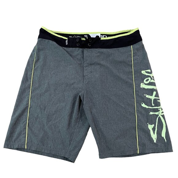 Salt Life Men's SLX-QD Vapor Stretch Boardshorts Size 36 Waist Grey & Neon Green - Picture 1 of 4